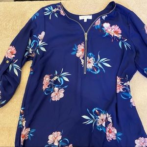 Blue floral top